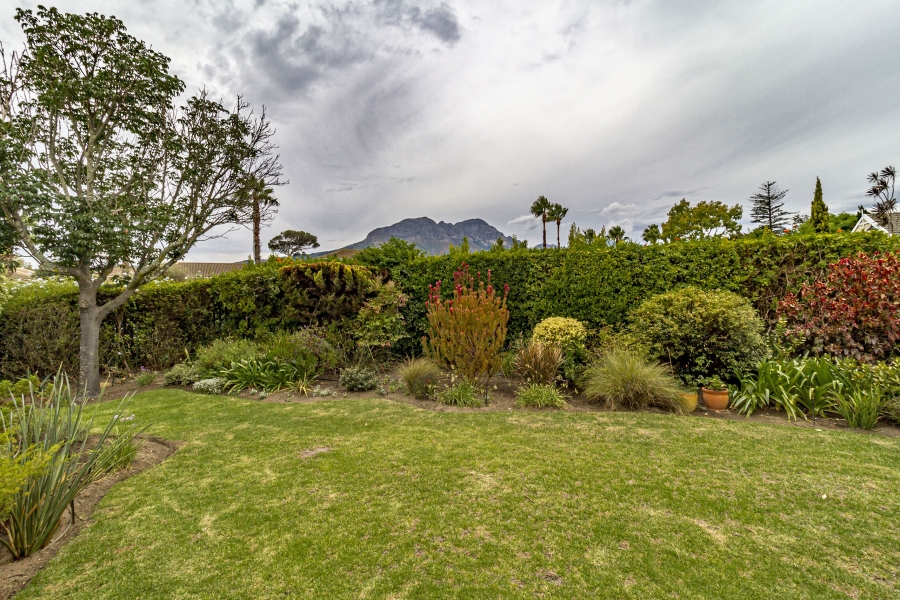 2 Bedroom Property for Sale in Bizweni Western Cape